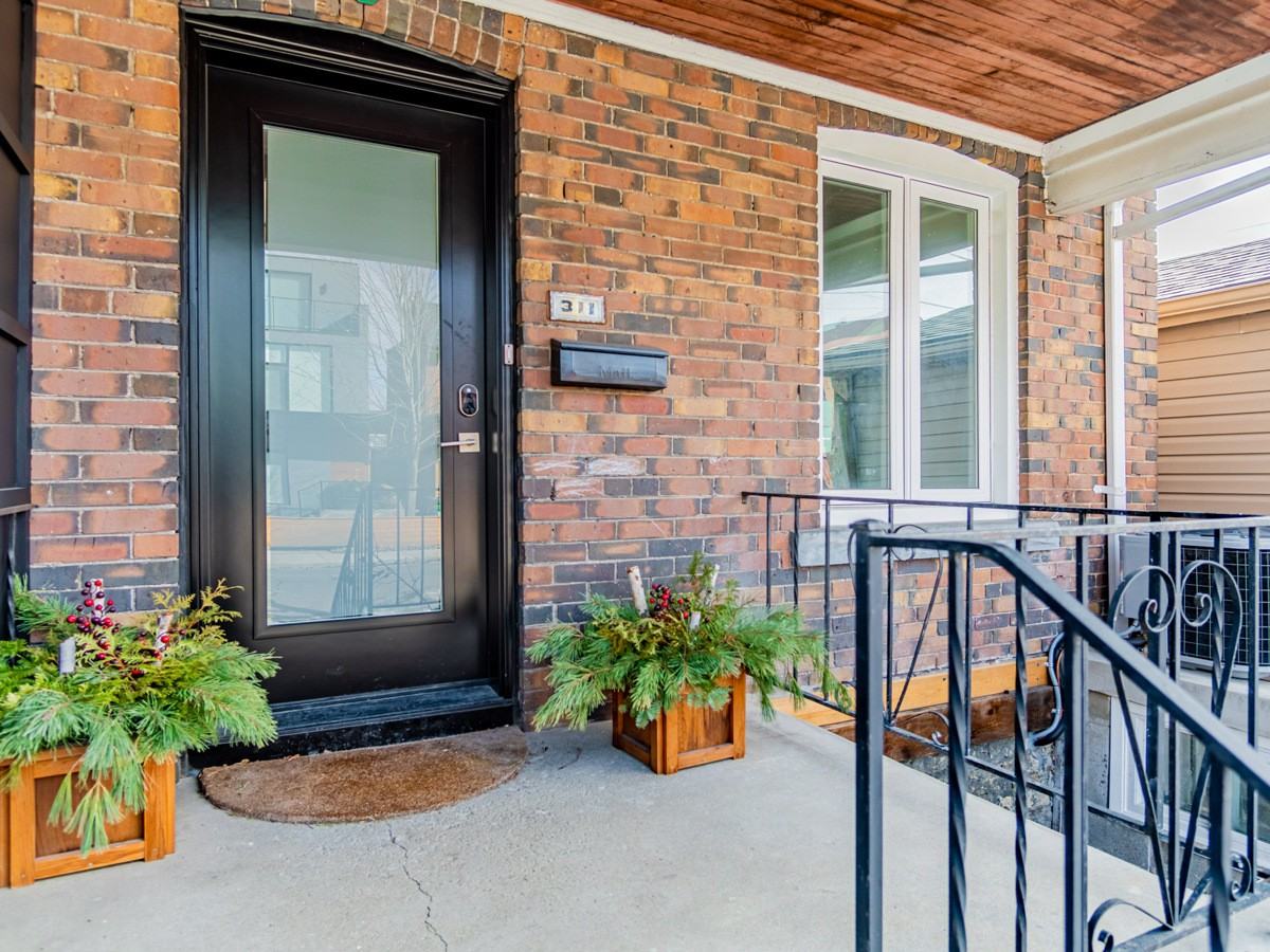 311 Wallace Avenue - Photo 2 of 20