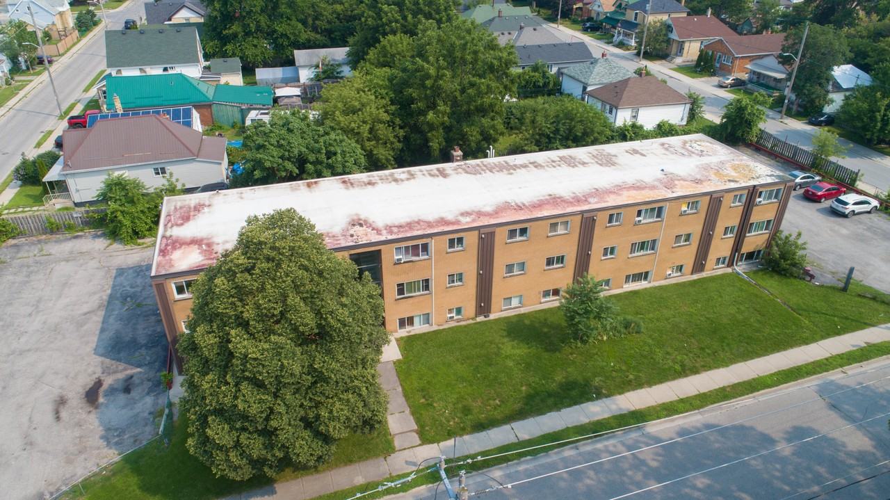 852 Trafalgar Street Apartments 852 Trafalgar St, London, ON N5Z 1E7