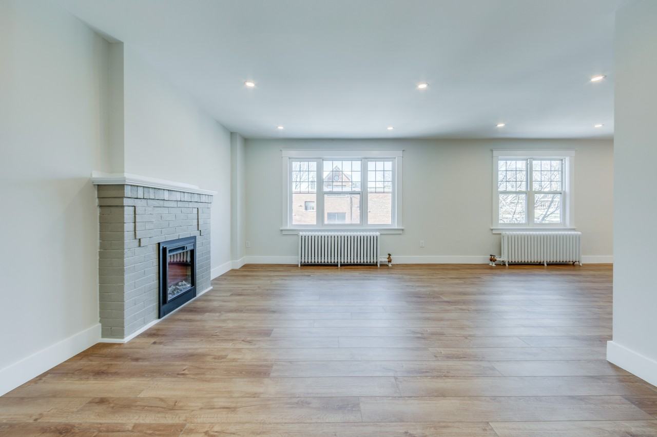 55 Munro Park Ave Apartments - Photo 2 of 31