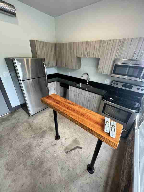 123 Pine St #38 - Photo 2 of 10