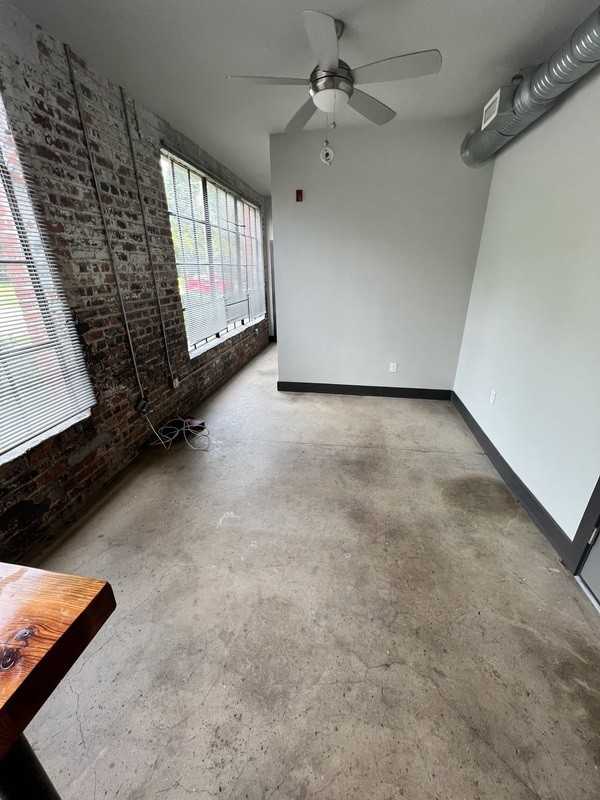 123 Pine St #38 - Photo 4 of 10