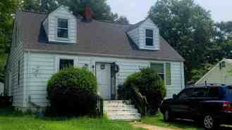 2143 S Kinsley Ave - Photo 1 of 1