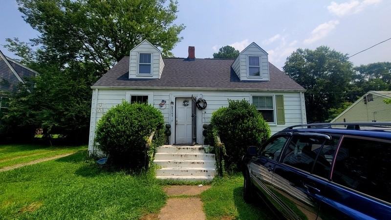 2143 S Kinsley Ave - Photo 2 of 2