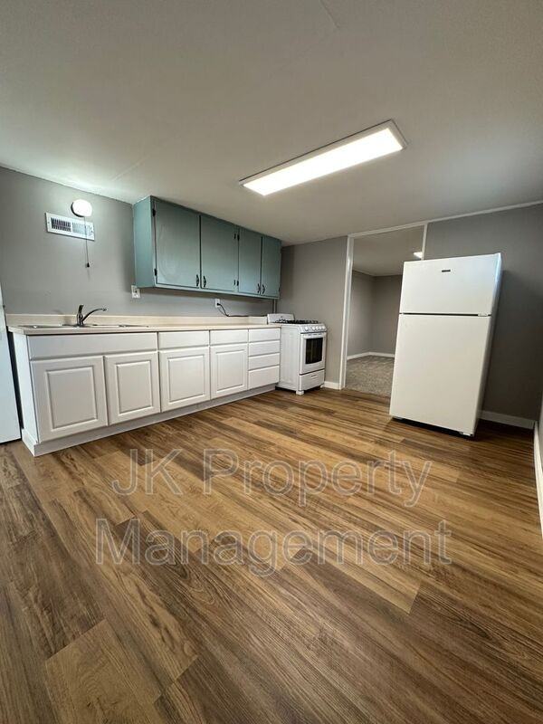 1916 7th Ave S #02 - Photo 5 of 28