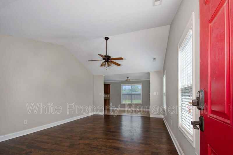 49 Linford St - Photo 2 of 21