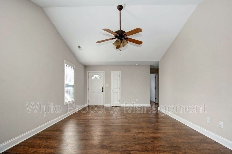 49 Linford St - Photo 3 of 21