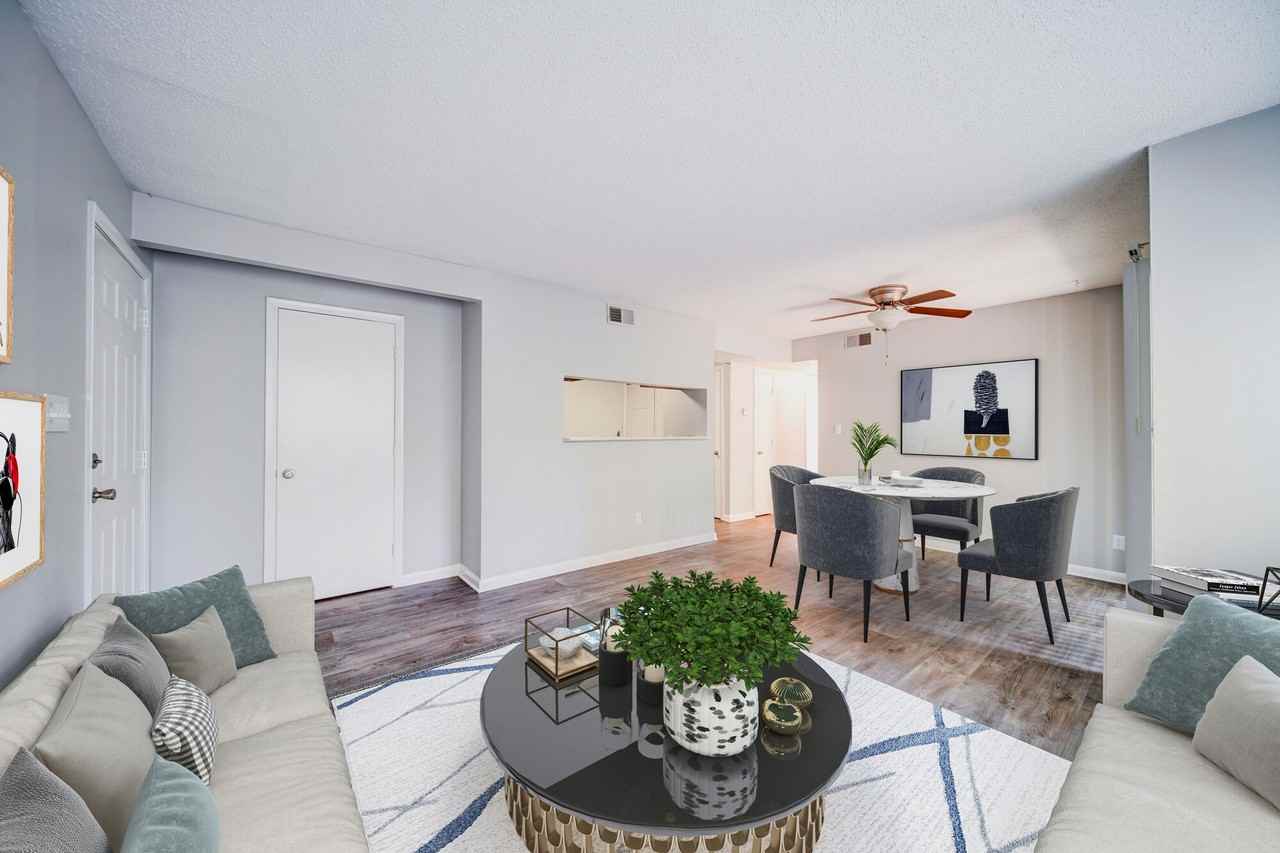 Foxcroft Apartments - Photo 3 of 15