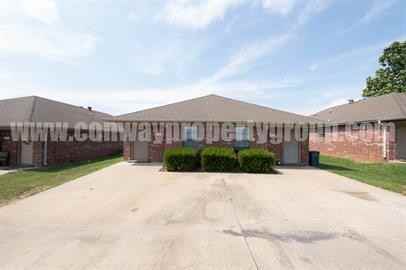 411 Middle Rd. - Photo 2 of 6