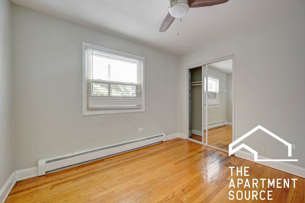 1735 W Bryn Mawr Ave #17 - Photo 5 of 10