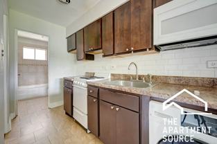 1735 W Bryn Mawr Ave #16 - Photo 1 of 1