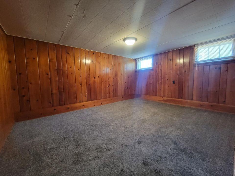 752 Alderson Ave - Photo 7 of 10