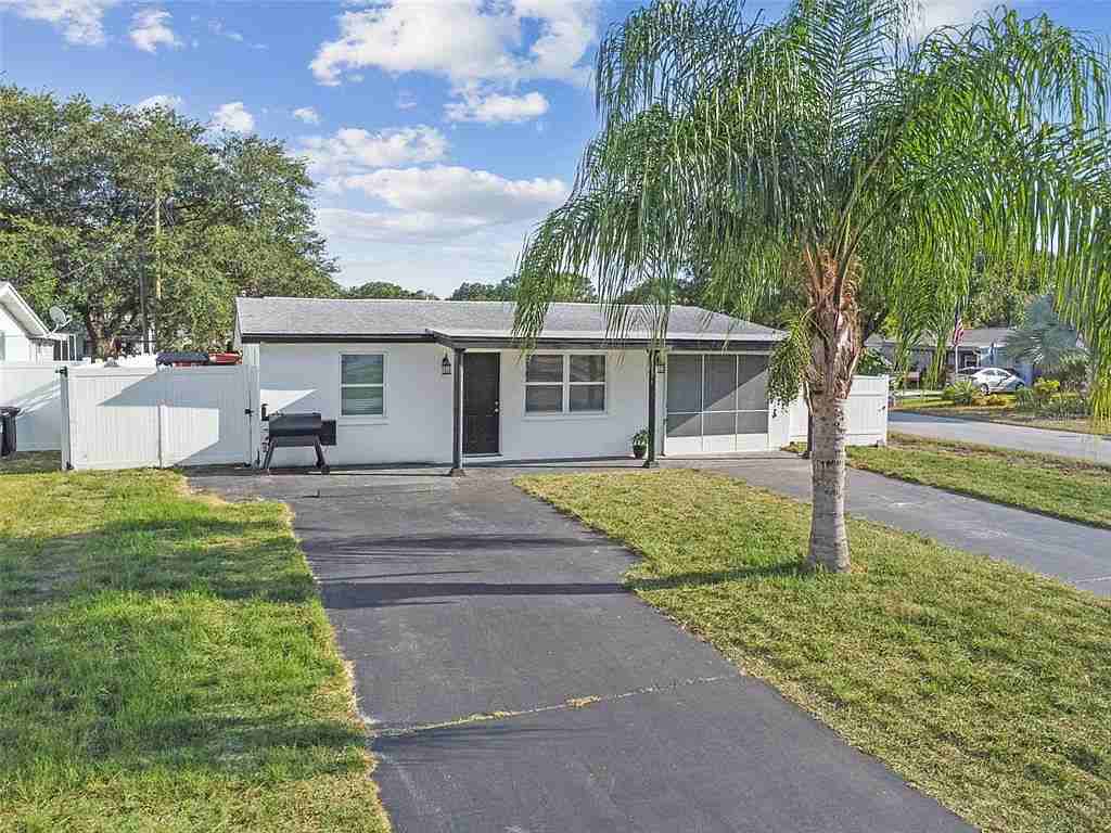 4700 Blossom Dr #NA - Photo 2 of 13