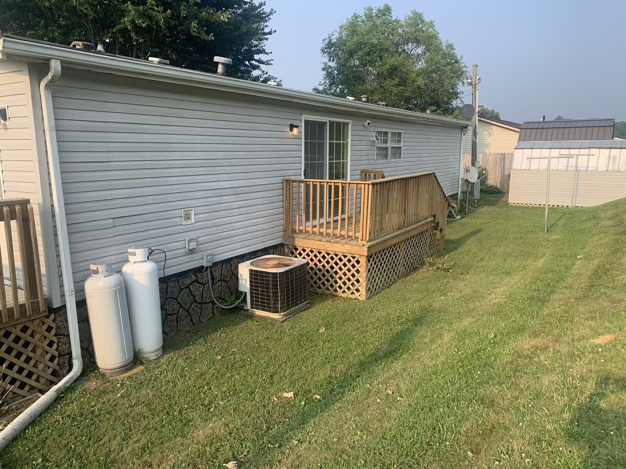 129 Riley Dr #NA - Photo 3 of 28