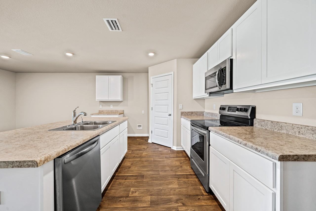 1443 Majesty Loop #NA - Photo 2 of 24