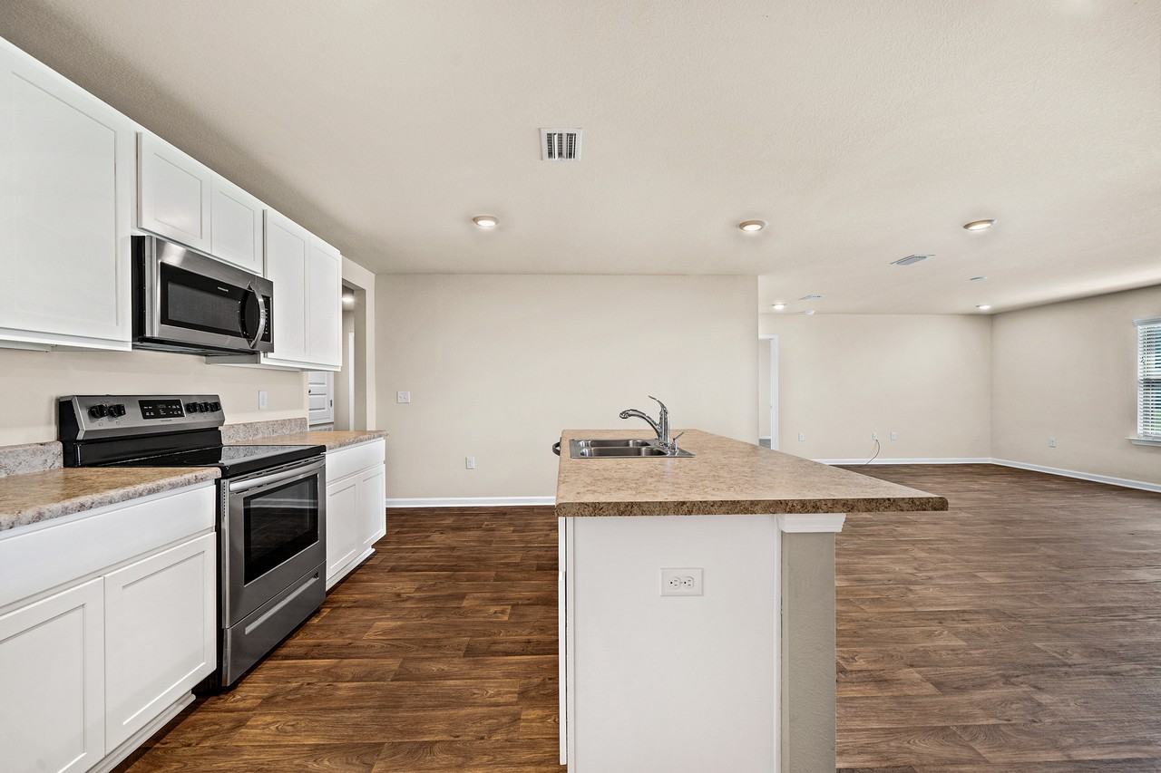 1443 Majesty Loop #NA - Photo 3 of 24