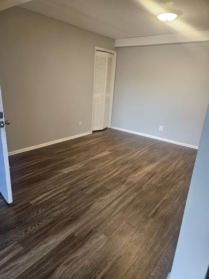 12174 Melody Dr #4 - Photo 4 of 26