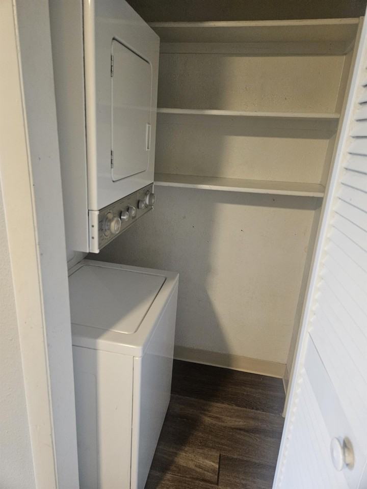 12174 Melody Dr #4 - Photo 5 of 26