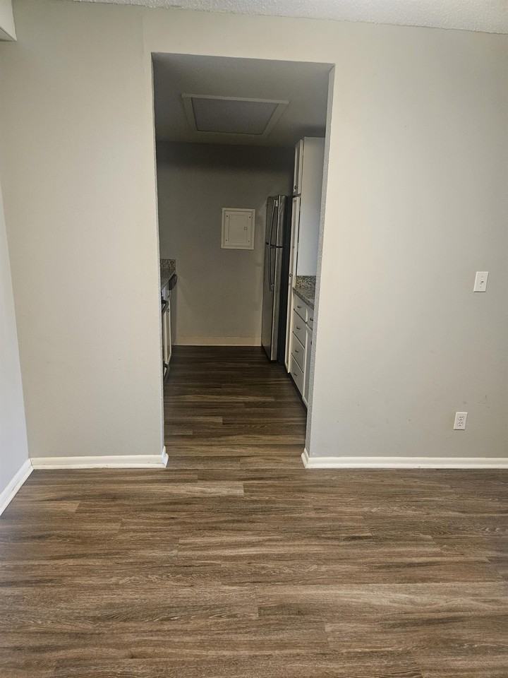 12174 Melody Dr #4 - Photo 6 of 26