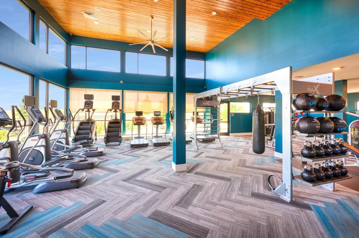 16505 Green Valley Ranch Blvd - Photo 6 of 50