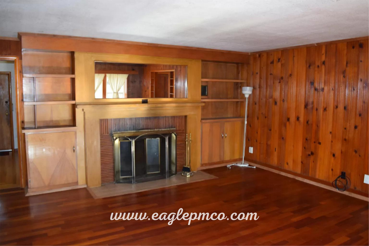 5710 Se Woodstock Blvd #1 - Photo 5 of 24