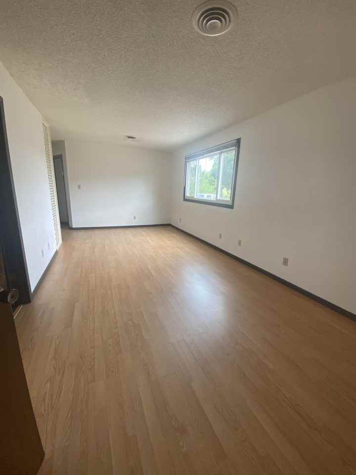 1104 1104 East Avenue ( 1104 Residences) - 5 #5 - Photo 2 of 12