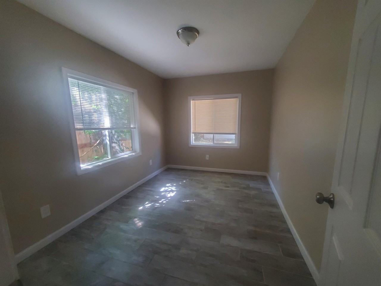5781 Arboga Rd #B - Photo 3 of 7