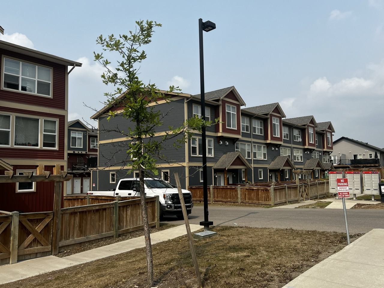 10303 112 St #111 - Photo 4 of 25