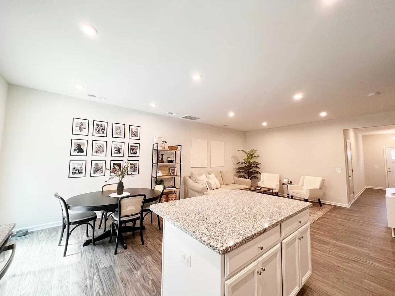 46 Willomere Way #1 - Photo 5 of 24