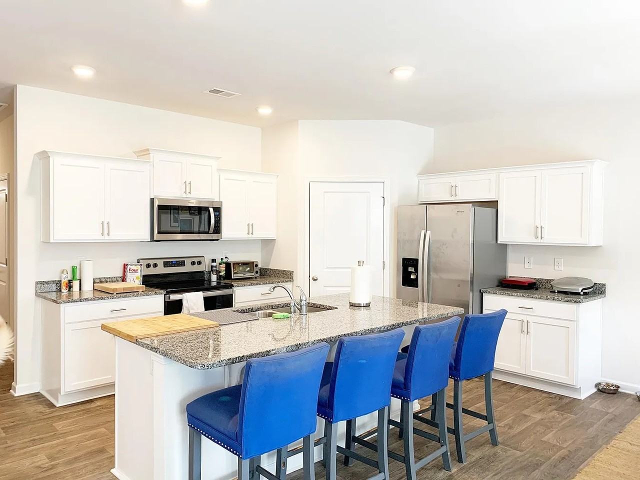 113 Blue Springs Way #1 - Photo 3 of 17