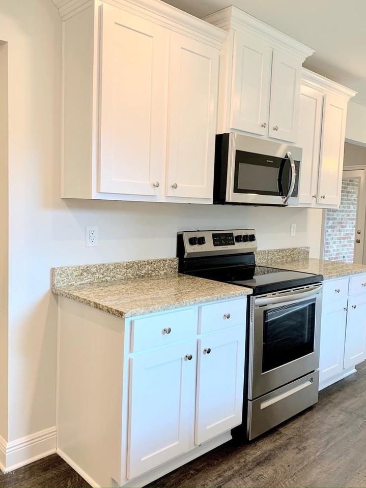 16509 Lexington Ct #1 - Photo 6 of 38