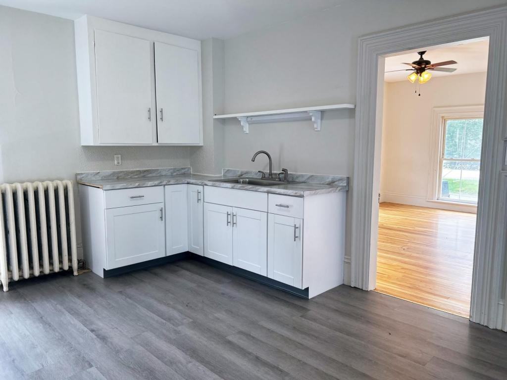 21 Prospect St - Photo 3 of 8