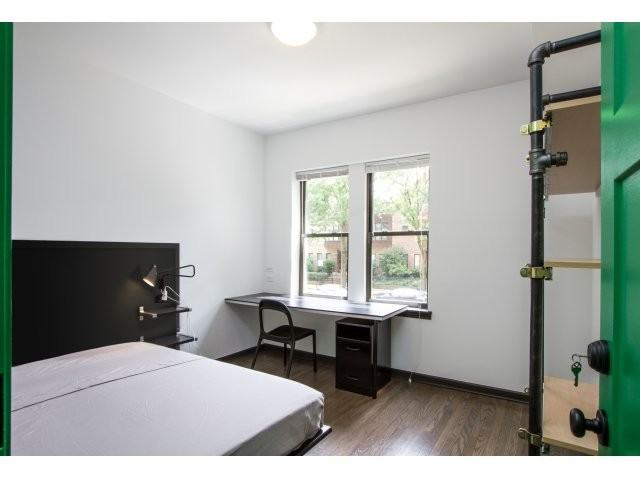 5300 S. Drexel - Photo 3 of 8