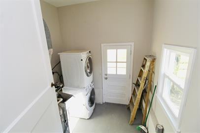 4607 Bassett Ave - Photo 2 of 42