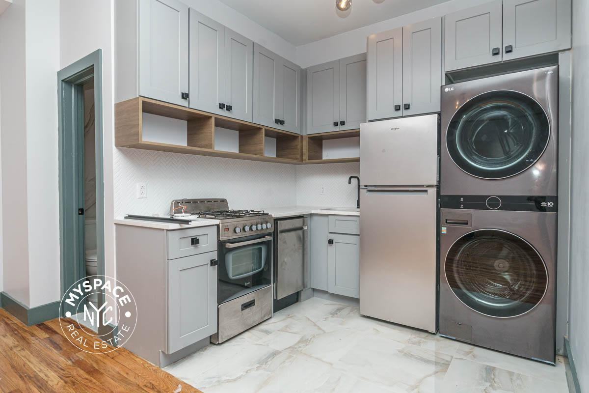 52 Monitor St #3R - Photo 2 of 18