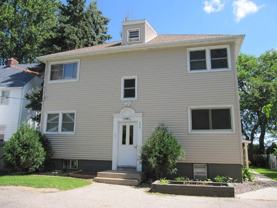 358 E Lakeside St - Photo 1 of 1