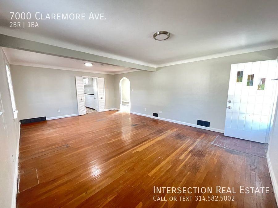 7000 Claremore Dr - Photo 3 of 14