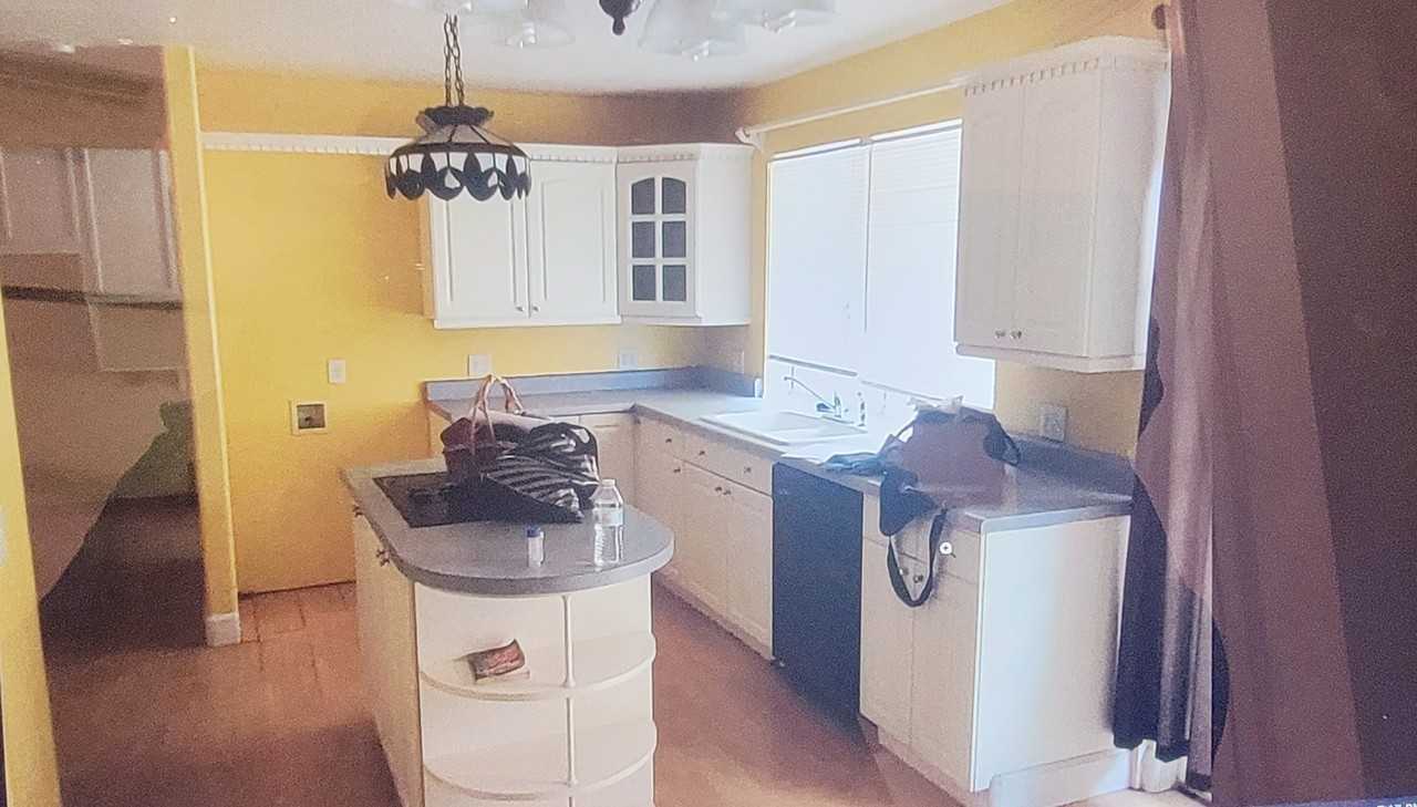 366 Cedar St #NA - Photo 3 of 6