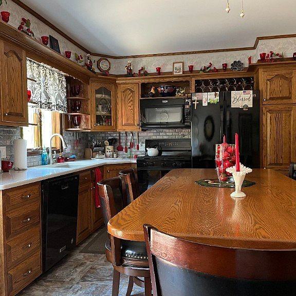 152 W Main St #NA - Photo 3 of 6