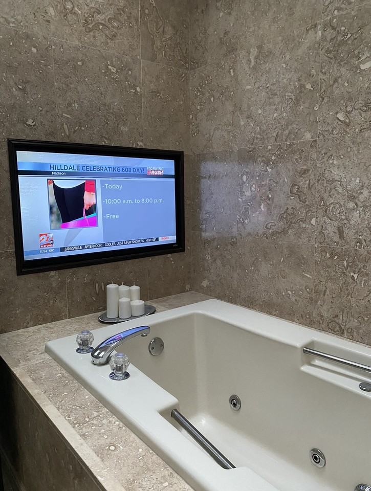 649 Tamarack Way #NA - Photo 3 of 14