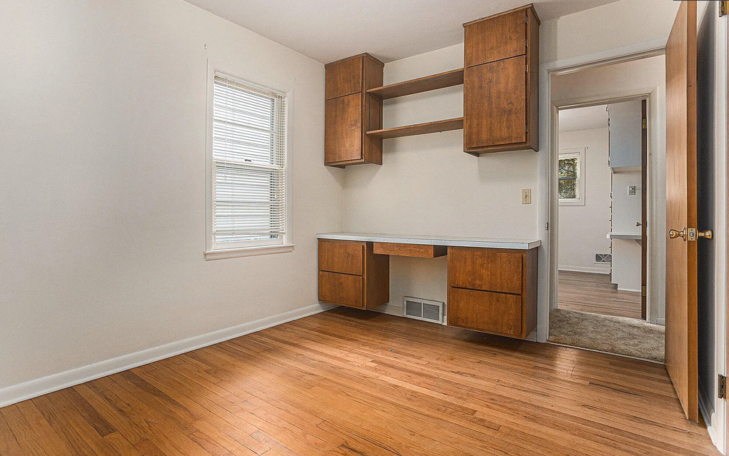 1720 Southern Ave #NA - Photo 3 of 3