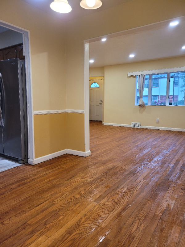 972 Henhawk Rd - Photo 7 of 26