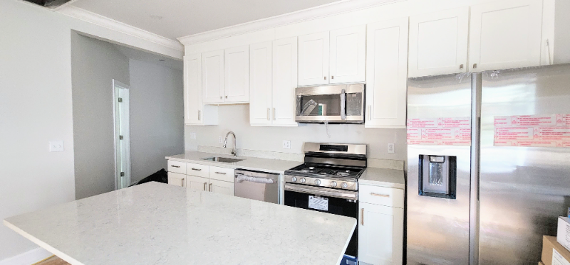 12 Woodford St - Photo 2 of 50