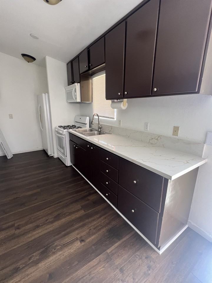 4225 Arizona StreetUnit A #1 - Photo 2 of 19