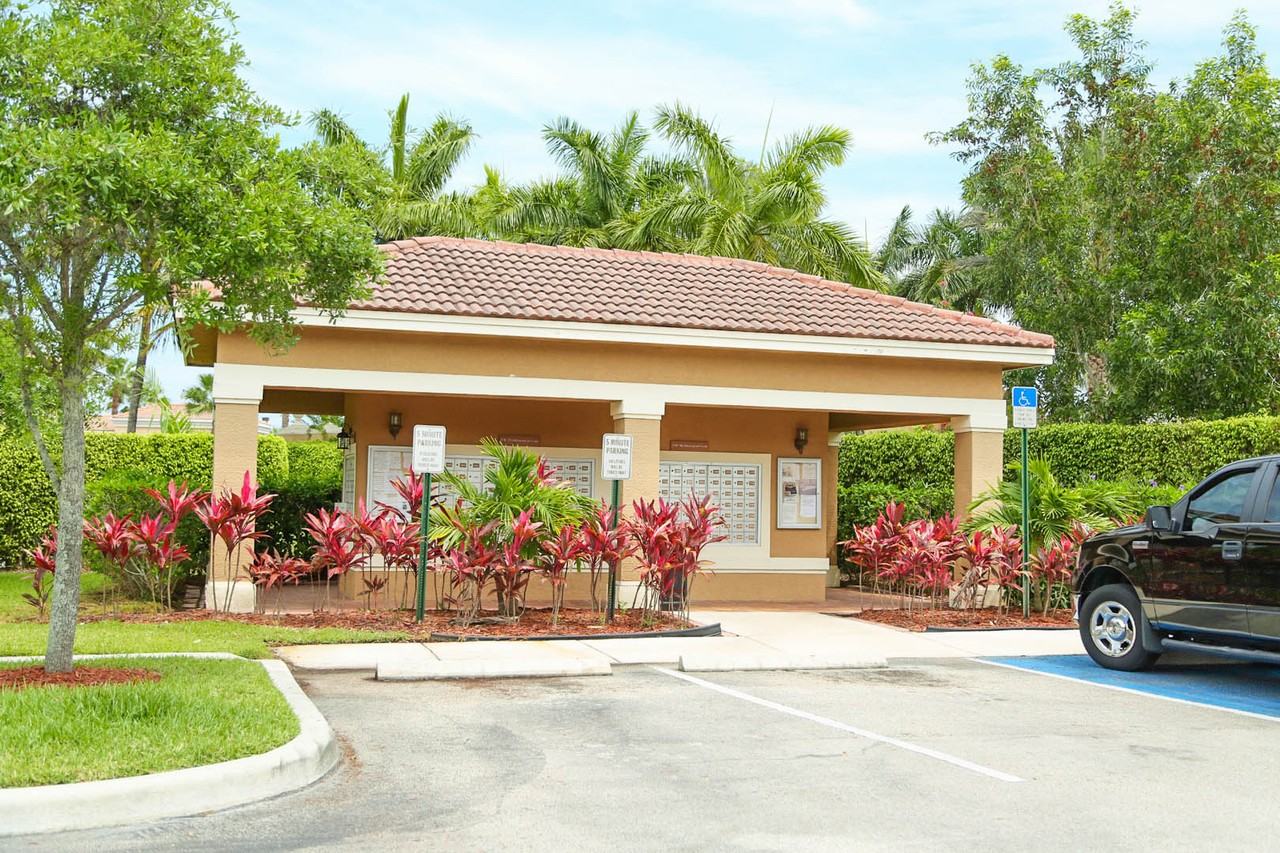 Portofino at Jensen Beach - Photo 3 of 26