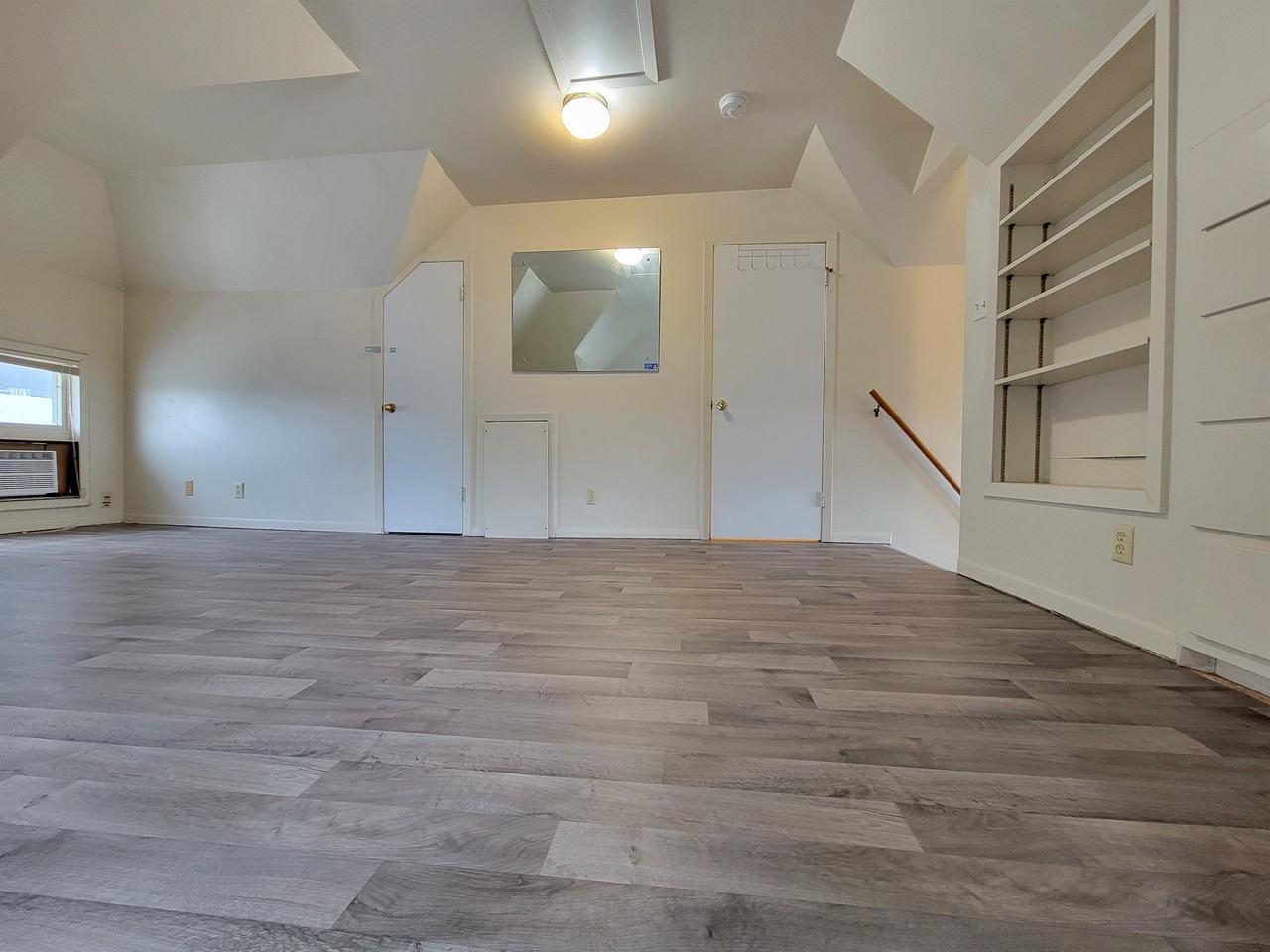 502 4th Avenue Southwest #1-2RIGHT - Photo 6 of 17