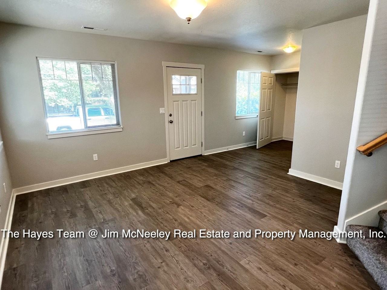 5318 Se Lafayette St - Photo 2 of 30