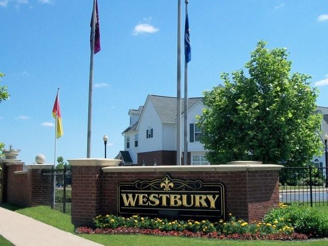 Westbury - Photo 2 of 13