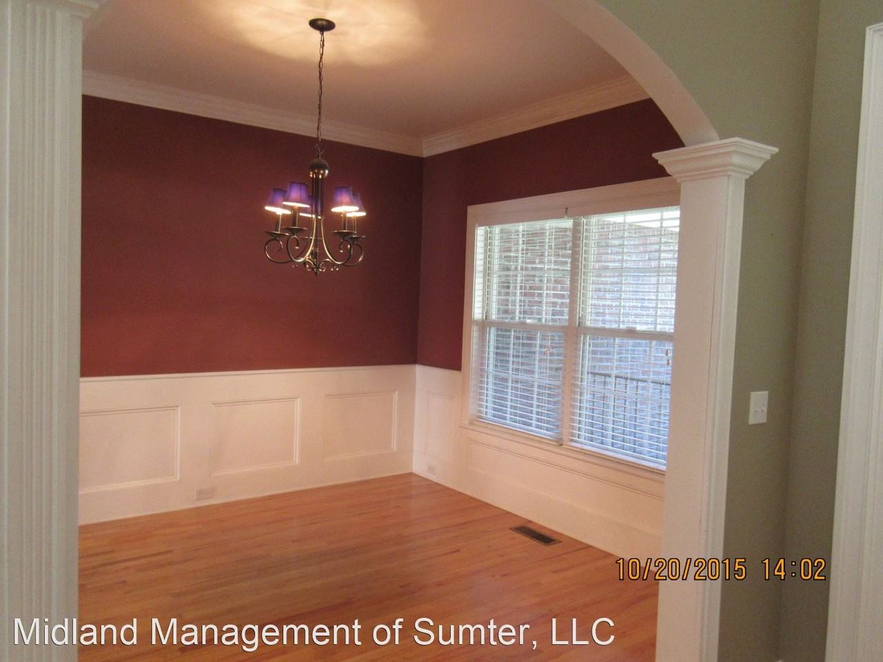 200 Lakewood Dr - Photo 2 of 20