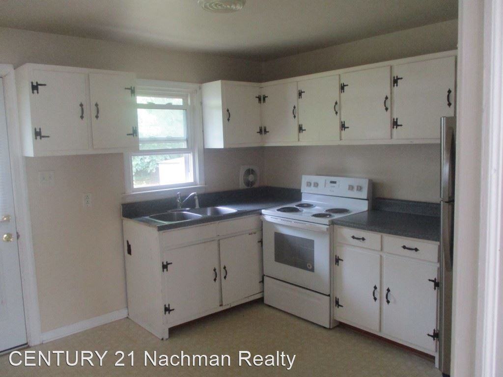 110 Longhill Road - Photo 2 of 7