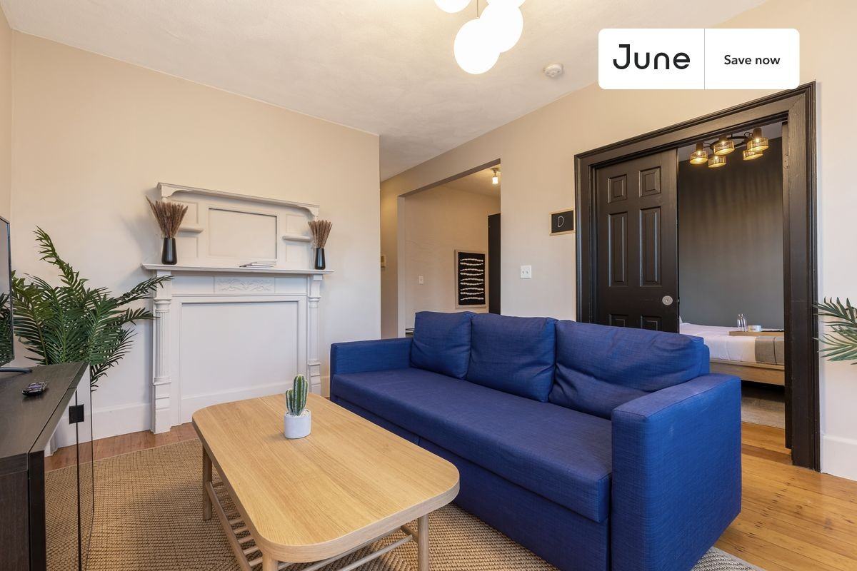 101 Calumet St #1 - Photo 4 of 25